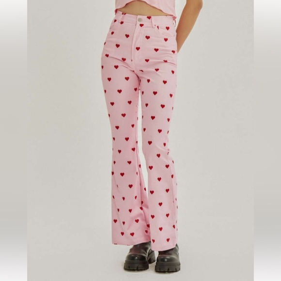 Cider small Pink Heart Pattern high rise Flared Pants. - Picture 3 of 12